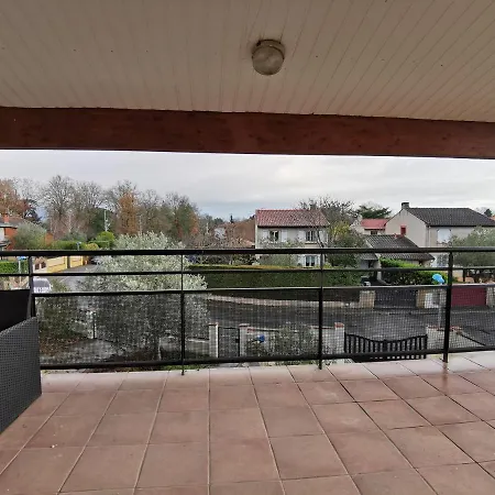 Apartman Beau T4 Lumineux Au Calme, Grande Terrasse Roques (Haute-Garonne)